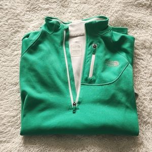 North Face Long Sleeve Quarter Zip